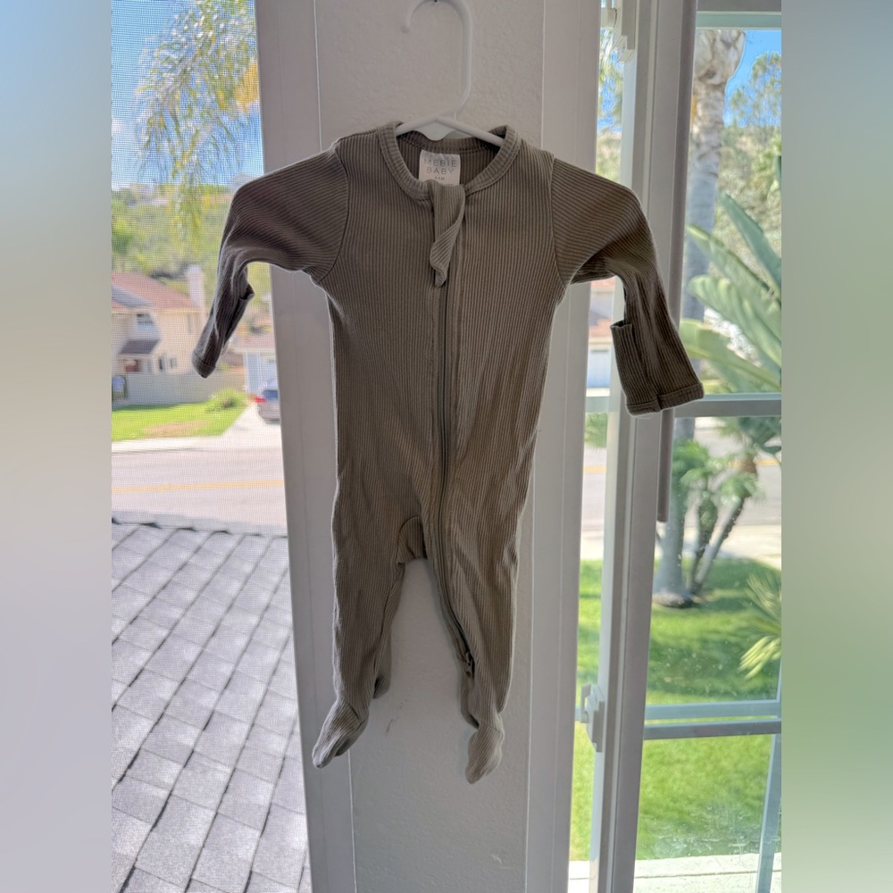 Mebie Baby Zip Footie